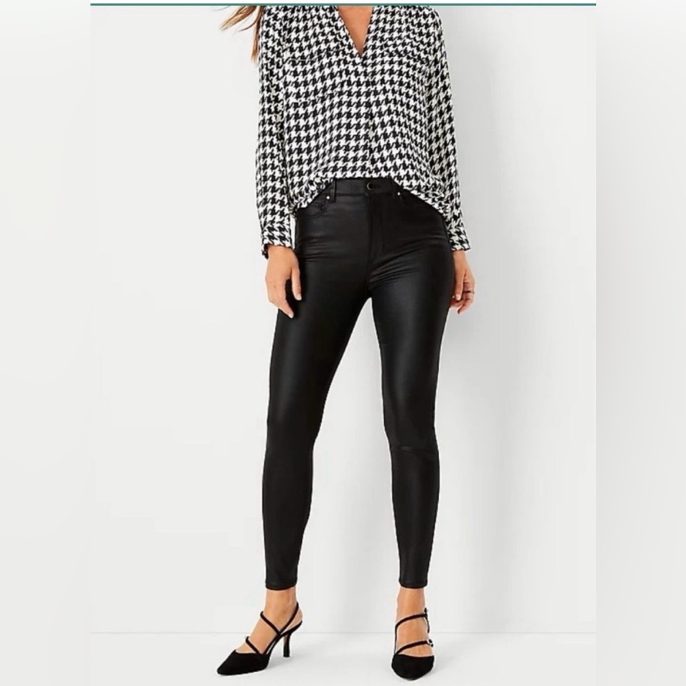 ANN TAYLOR CURVY FIT HI RISE BLACK SKINNY JEANS | SIZE 12 PETITE